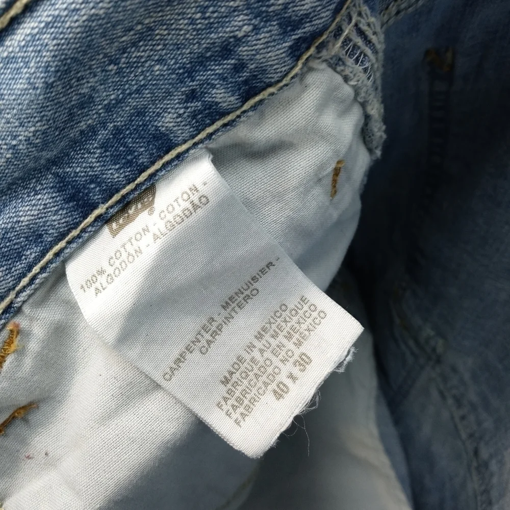 Levi's loose straight men's carpenter blue jeans sz 40x30.   401 55pm